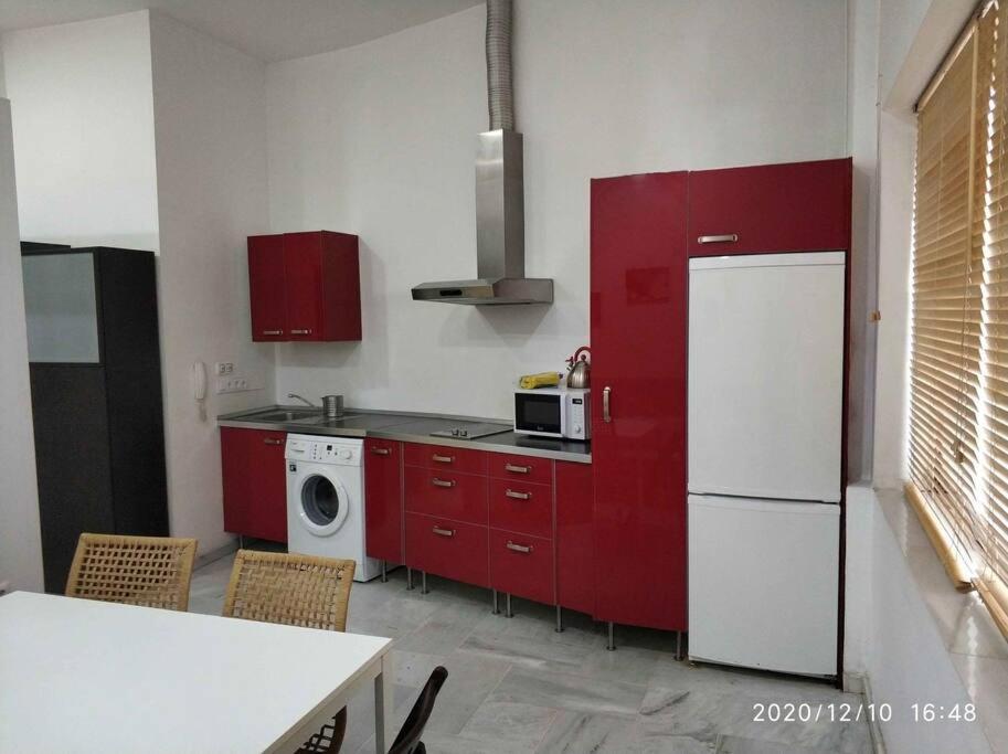 Jp7 Piso Y Parking 10Min Sevilla - Zona Comercial - Joyeria - Pescaderia 卡马斯 外观 照片